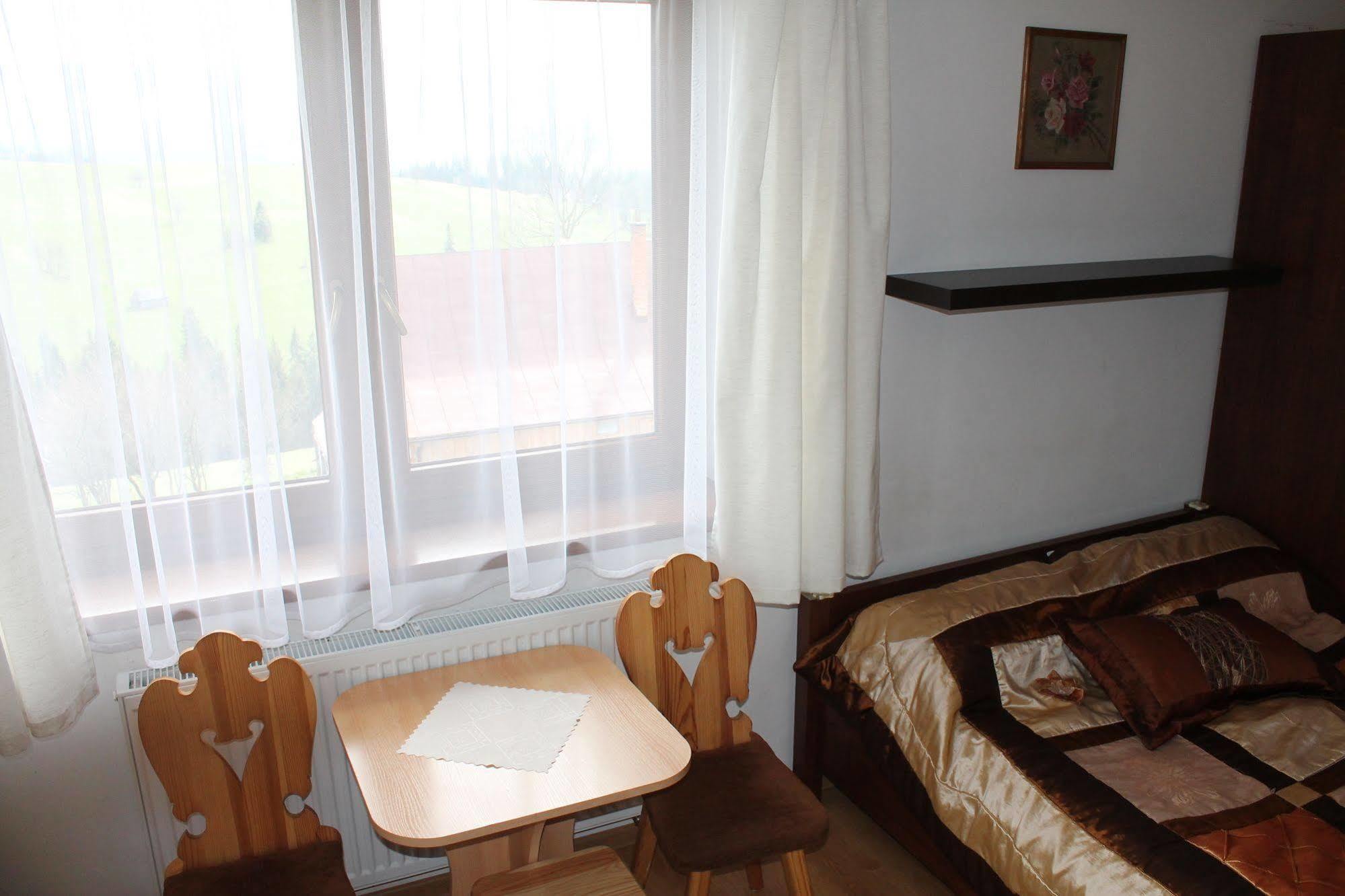 Pokoje Goscinne Kaminscy Gliczarów Buitenkant foto